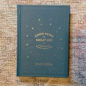 New! Good News of Great Joy 25 Devotional Readings for Advent with Bell Ornament
